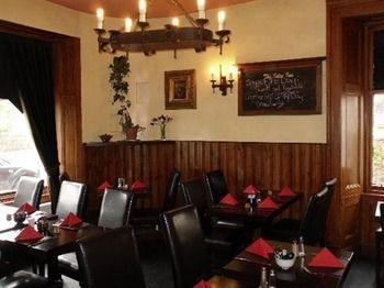The Isles Inn Portree Exterior photo